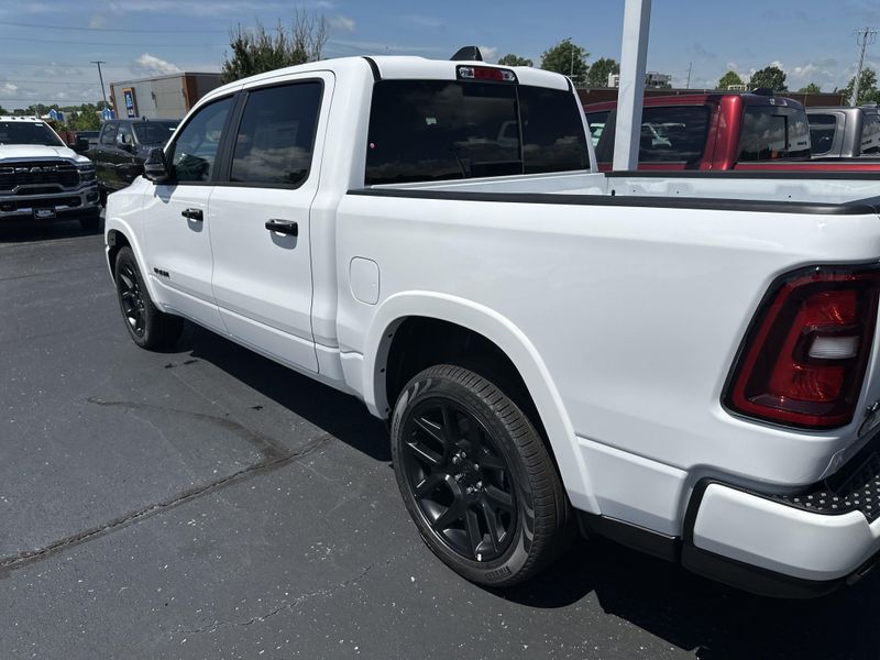 New 2025 RAM 1500 Laramie Crew Cab 4x4 5
