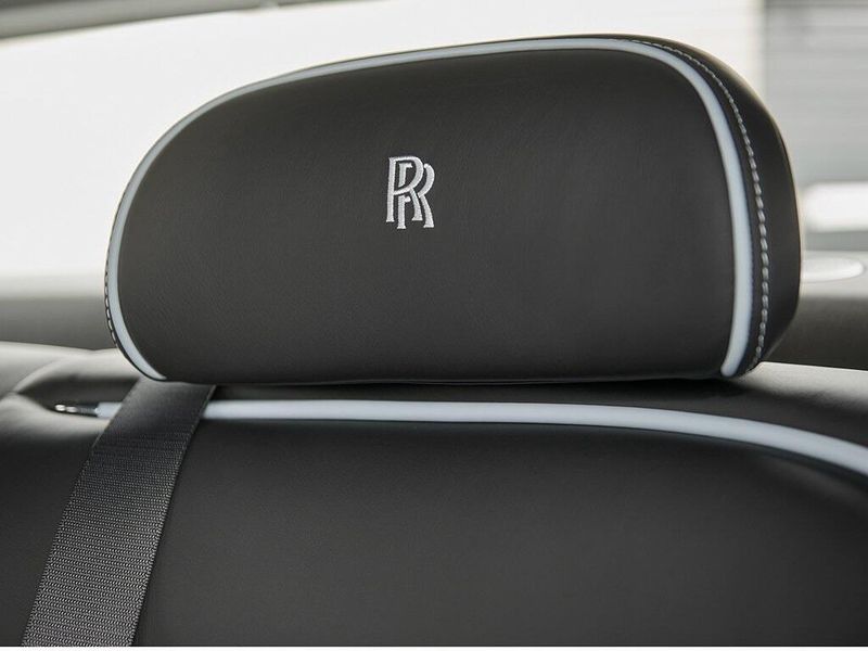 2025 Rolls-Royce Ghost Image 19