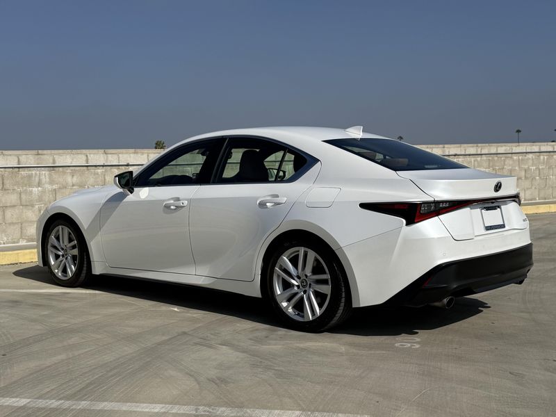 Used 2024 Lexus IS 300Image 10