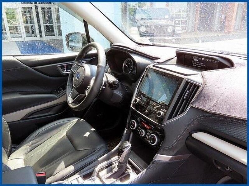 2023 Subaru Forester LimitedImage 7