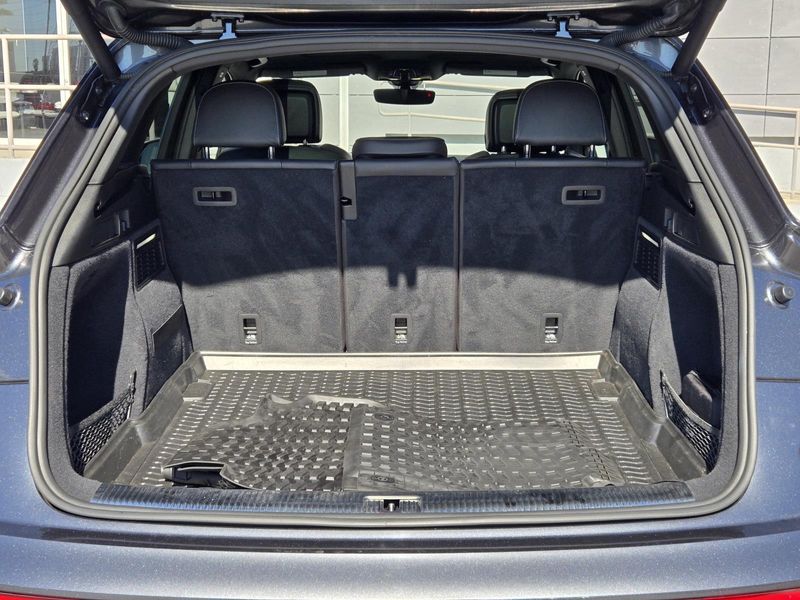 2020 Audi SQ5 Premium photo 26