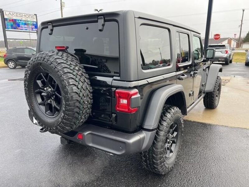 2025 Jeep Wrangler 4-door WillysImage 7