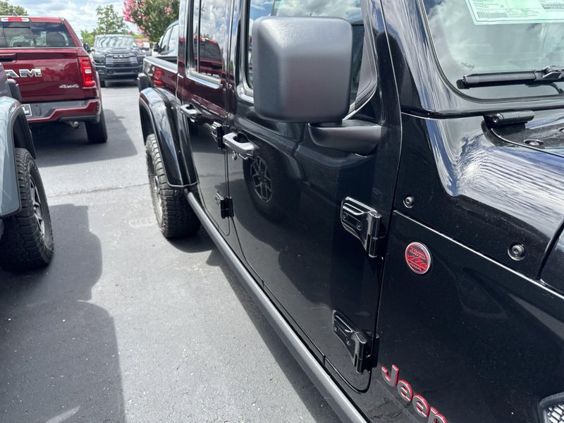 New 2025 Jeep Gladiator Rubicon X 4x4Image 6