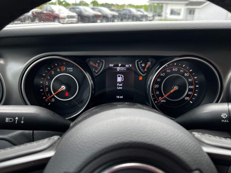 2022 Jeep Gladiator Sport S 4x4Image 7