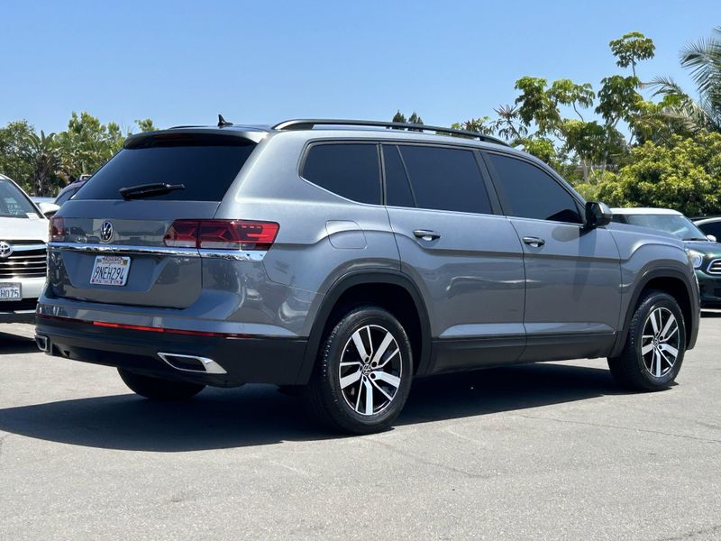 Used 2022 Volkswagen Atlas 2.0T SEImage 3