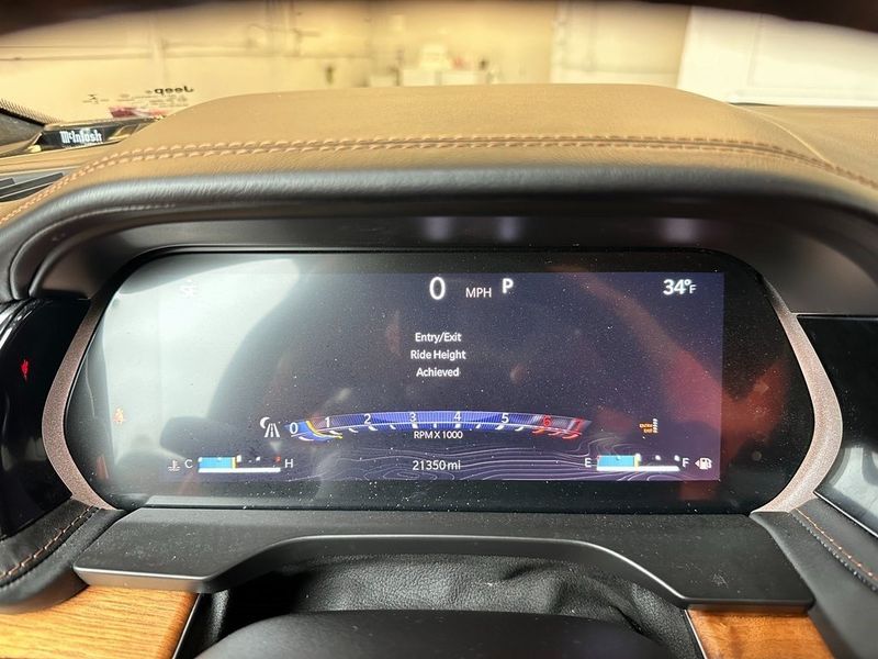 2022 Jeep Grand Cherokee SUMMIT RESERVEImage 36