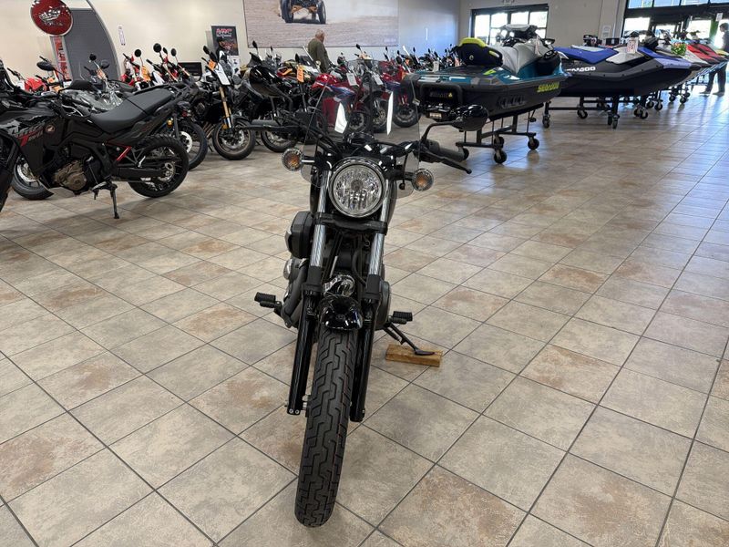Used 2020 Yamaha BOLT  CA Image 12
