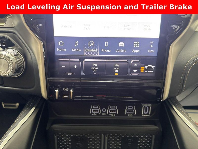 2025 RAM 1500 Tungsten Crew Cab 4x4 5