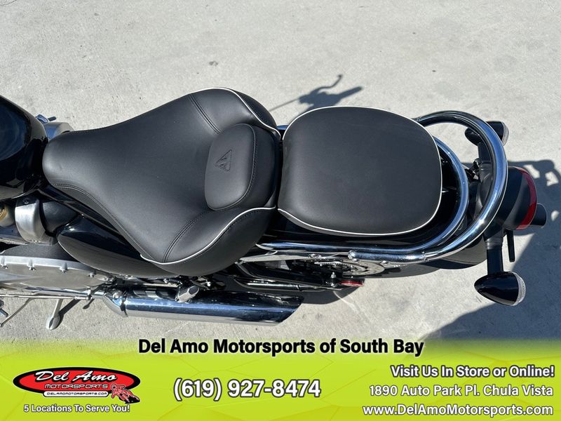 2024 Triumph BONNEVILLE SPEEDMASTER  in a JET BLACK exterior color. Del Amo Motorsports of South Bay (619) 547-1937 delamomotorsports.com 