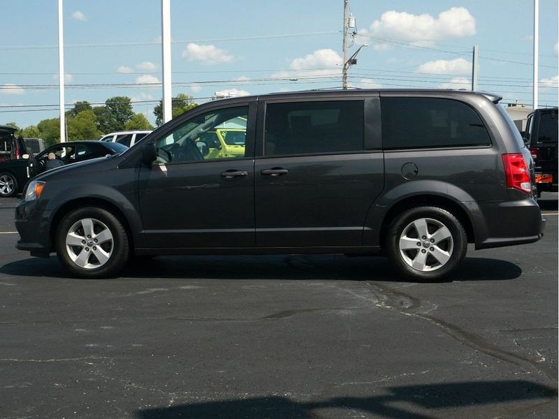 2019 Dodge Grand Caravan SEImage 11