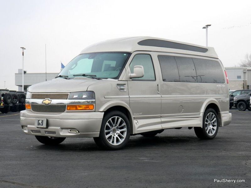 2021 Chevrolet Express Cargo Image 11