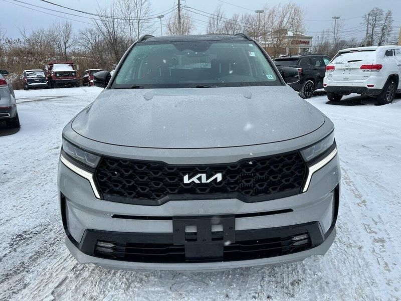 2023 Kia Sorento SXImage 12