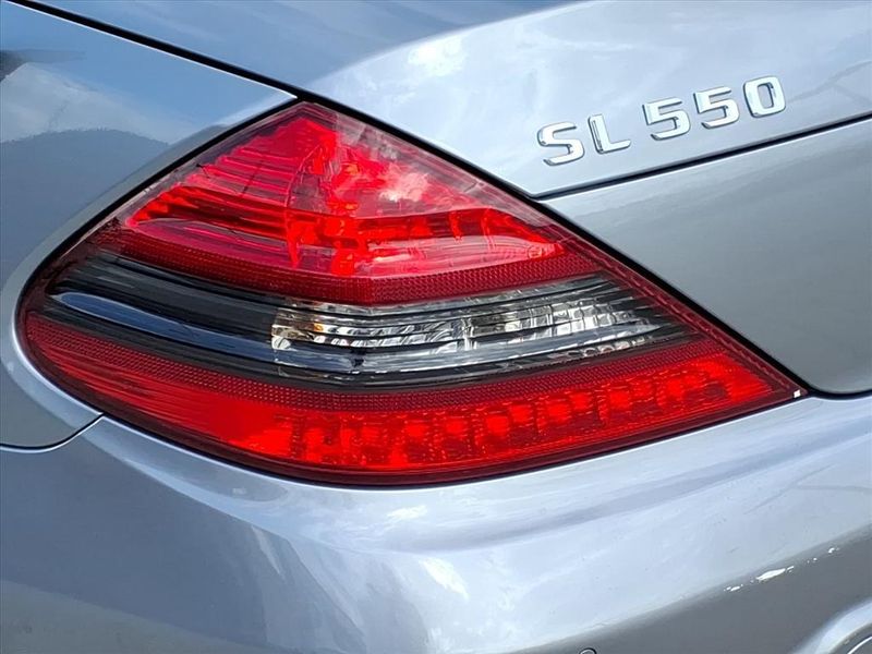 Used 2011 Mercedes-Benz SL 550 550Image 18