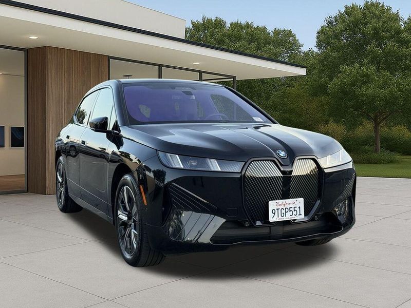 Used 2026 BMW iX xDrive45Image 4