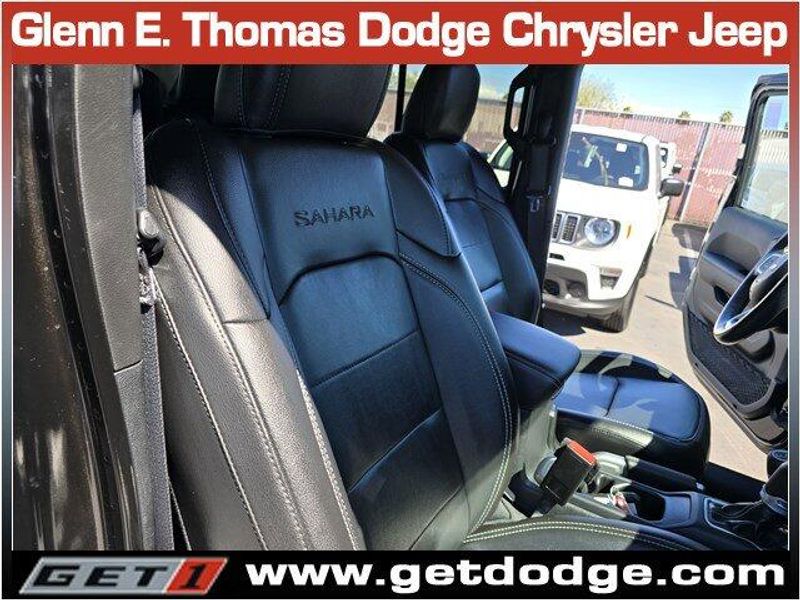 2021 Jeep Wrangler Unlimited Sahara photo 25