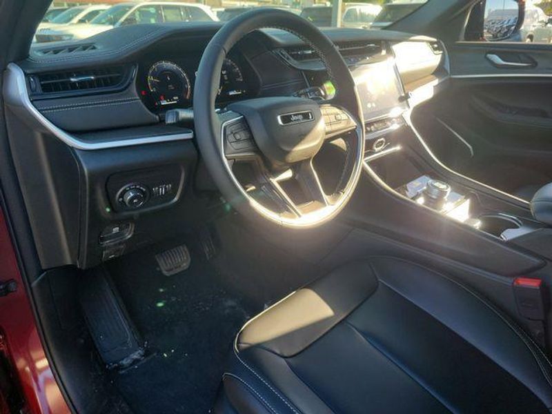 New 2026 Jeep Grand Cherokee Limited 4x4
