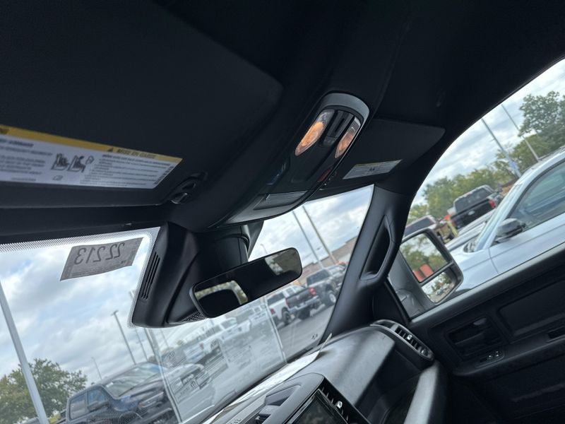 New 2025 RAM 5500 Chassis Cab TradesmanImage 23