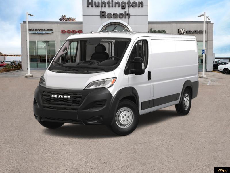 2024 RAM ProMaster 2500 Low Roof 136 WBImage 1