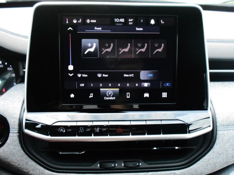 2025 Jeep Compass Latitude 4x4Image 22