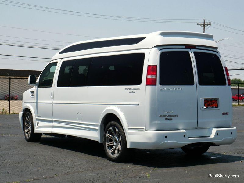 2018 GMC Savana 2500 Image 11