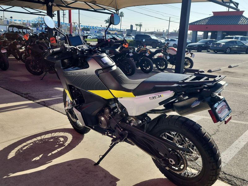 2023 HUSQVARNA NORDEN 901  in a BLACK exterior color. Del Amo Motorsports of Los Angeles (562) 262-9181 delamomotorsports.com 