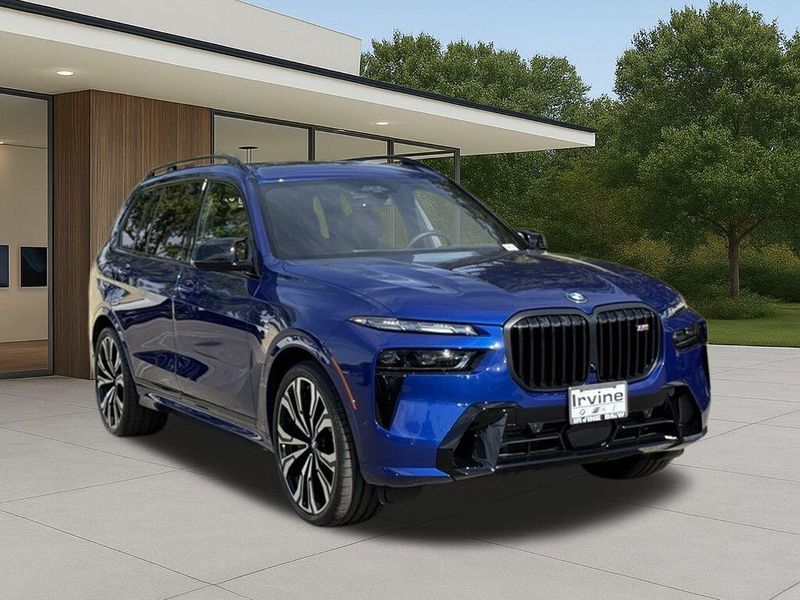 Used 2025 BMW X7 M60iImage 6