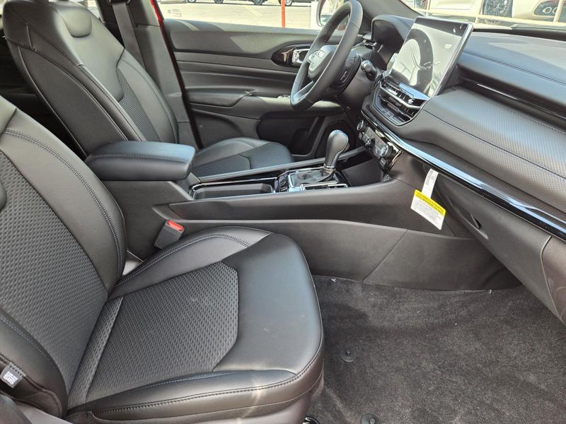 New 2026 Jeep Compass Latitude Altitude 4x4