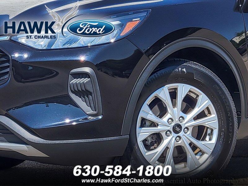 2023 Ford Escape Active photo 2