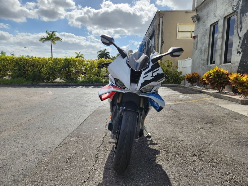 2025 BMW S 1000 RRImage 2