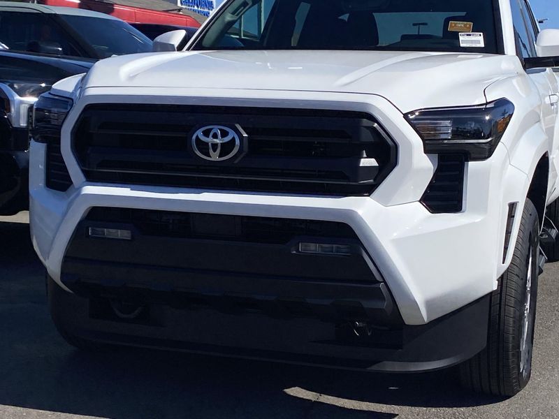 New 2025 Toyota Tacoma SR5Image 7