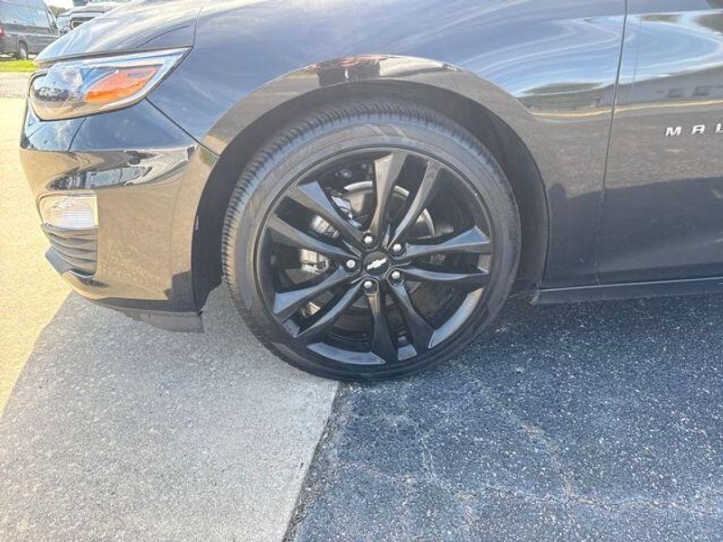 2022 Chevrolet Malibu LS