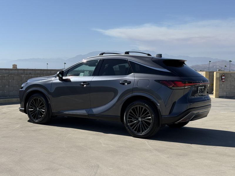Used 2025 Lexus RX 350h PremiumImage 10