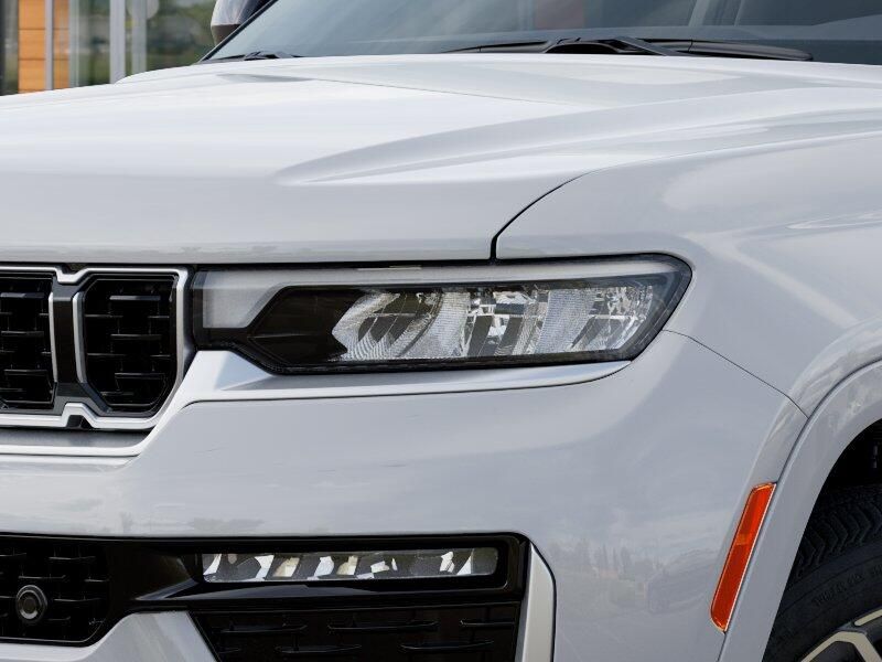 New 2026 Jeep Grand Cherokee L Summit 4x4Image 36