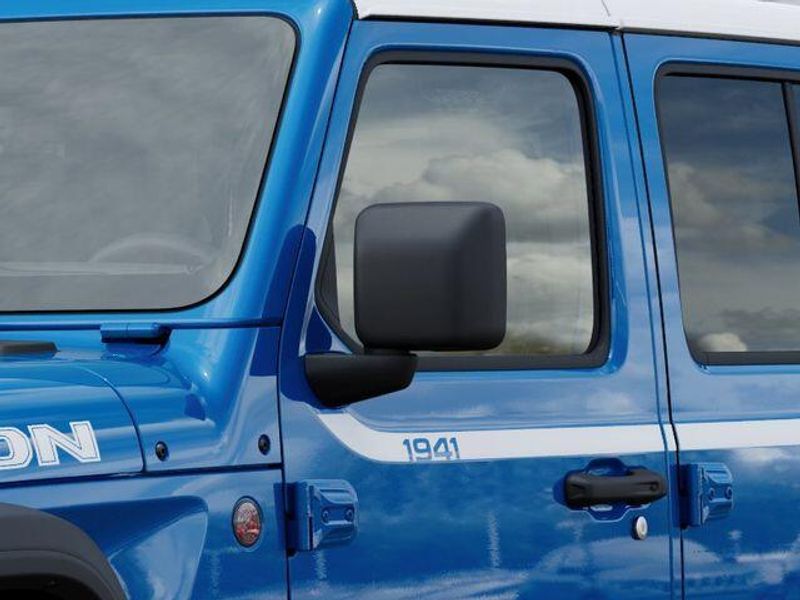 New 2026 Jeep Gladiator Rubicon 4x4Image 12