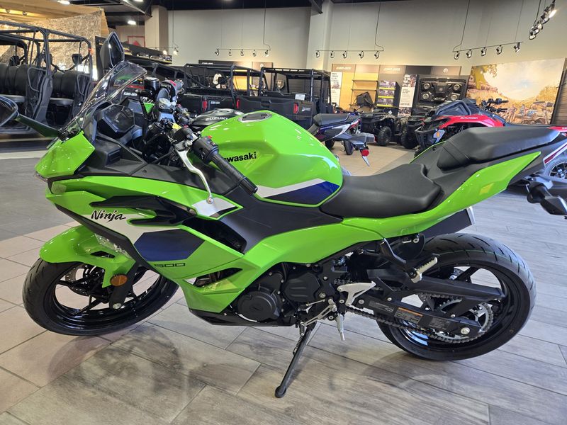 NEW 2026 KAWASAKI NINJA 500 Image 3
