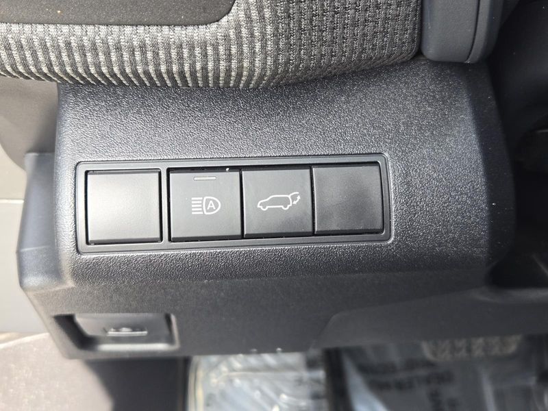 Used 2024 Toyota bZ4X XLE FWD (Natl)