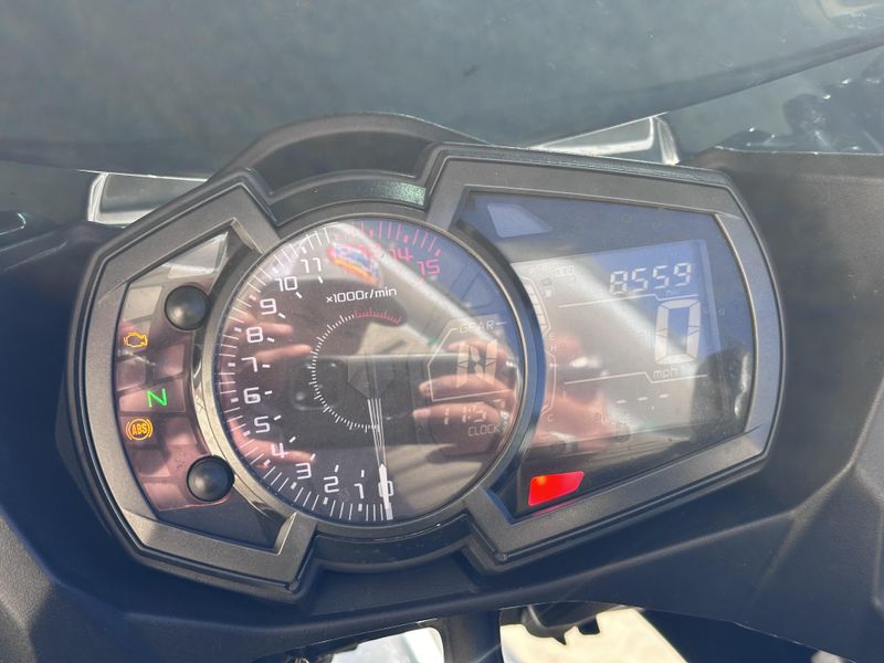 USED 2022 KAWASAKI NINJA 400 ABS Image 12