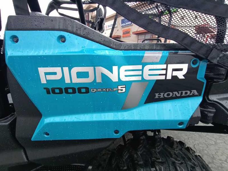 New 2025 Honda PIONEER 10005 DELUXE 