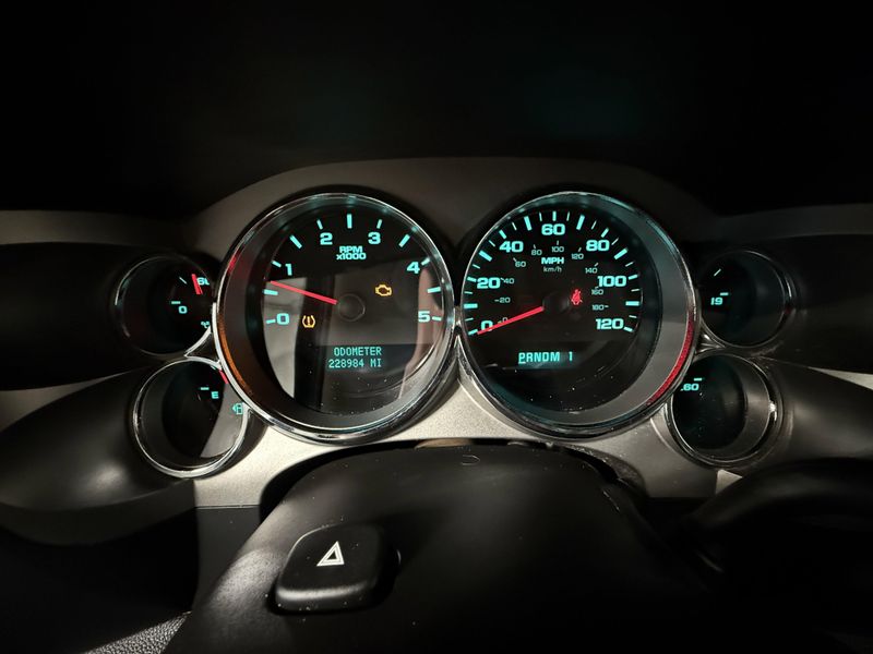 Used 2008 Chevrolet Silverado 2500HD LT w/1LTImage 24