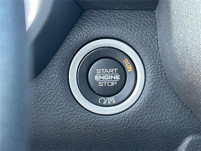 2023 RAM 2500 Tradesman Regular Cab 4x2 8