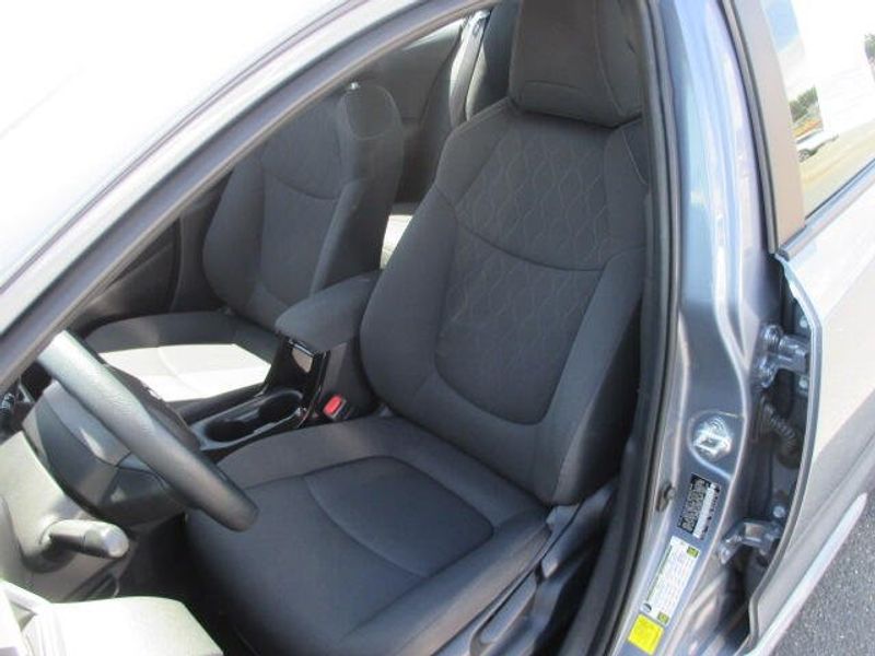 2022 Toyota Corolla LEImage 14