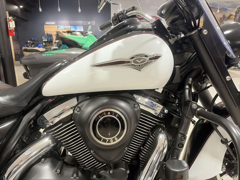 Used 2014 Kawasaki VULCAN 1700 NOMAD ABS Image 27