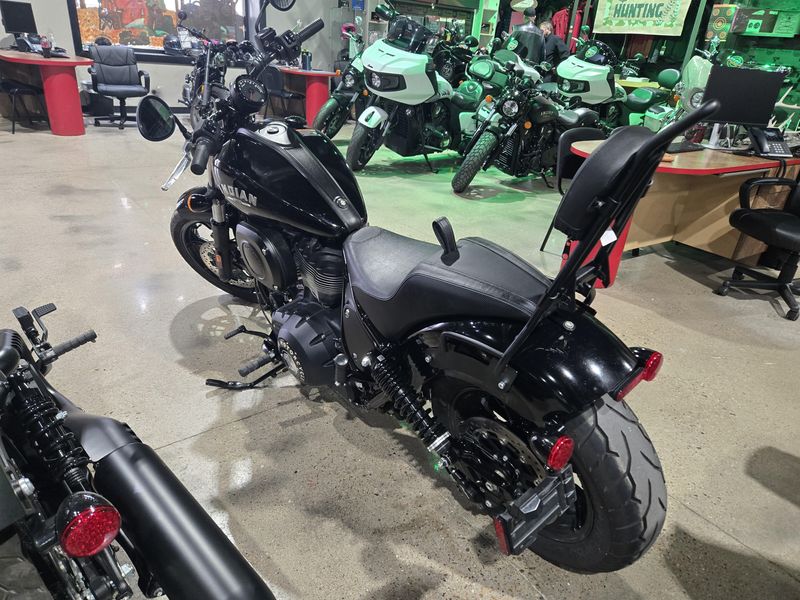 USED 2024 INDIAN MOTORCYCLE CHIEF BLACK METALLIC 49ST BASE Image 6