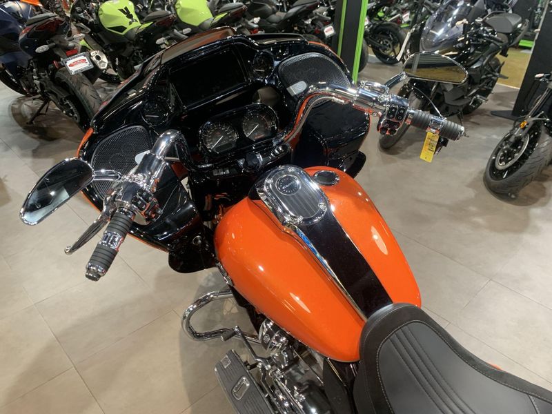 Used 2022 Harley-Davidson Road Glide CVO Road Glide Image 18