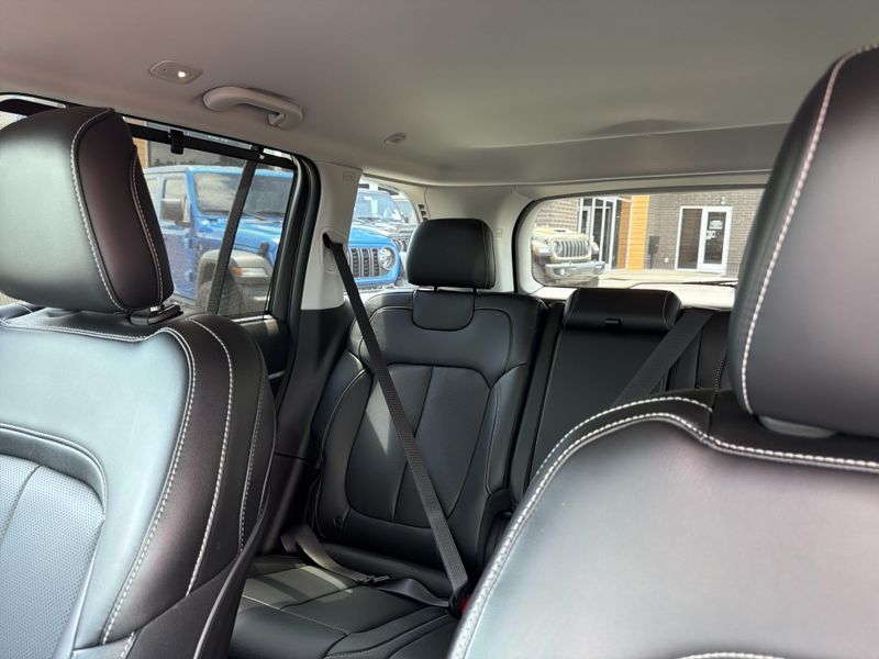 Used 2023 Jeep Grand Cherokee LimitedImage 43