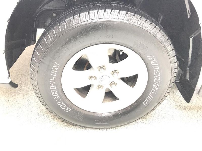 Used 2017 RAM 1500 ExpressImage 7