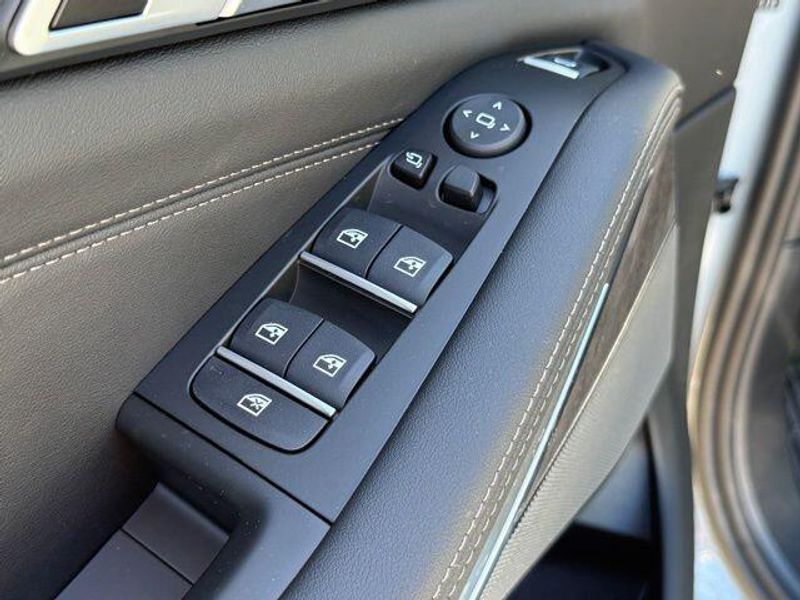 New 2026 BMW X5 xDrive40iImage 15