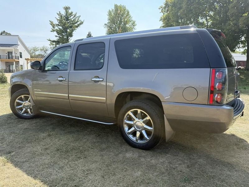 2013 Gmc Yukon XL 1500 Denali photo 5