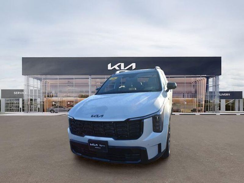 New 2026 Kia Sorento X-Line SX PrestigeImage 8