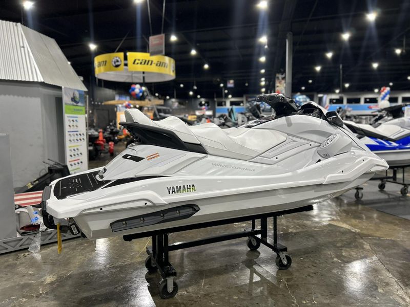 New 2025 Yamaha FX CRUISER SVHO W/AUDIO Image 9